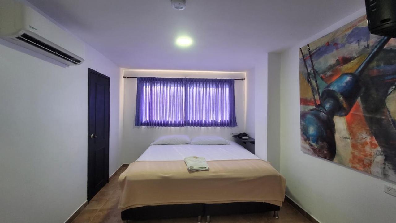 Hotel Tayromar ซันตามาร์ตา ภายนอก รูปภาพ