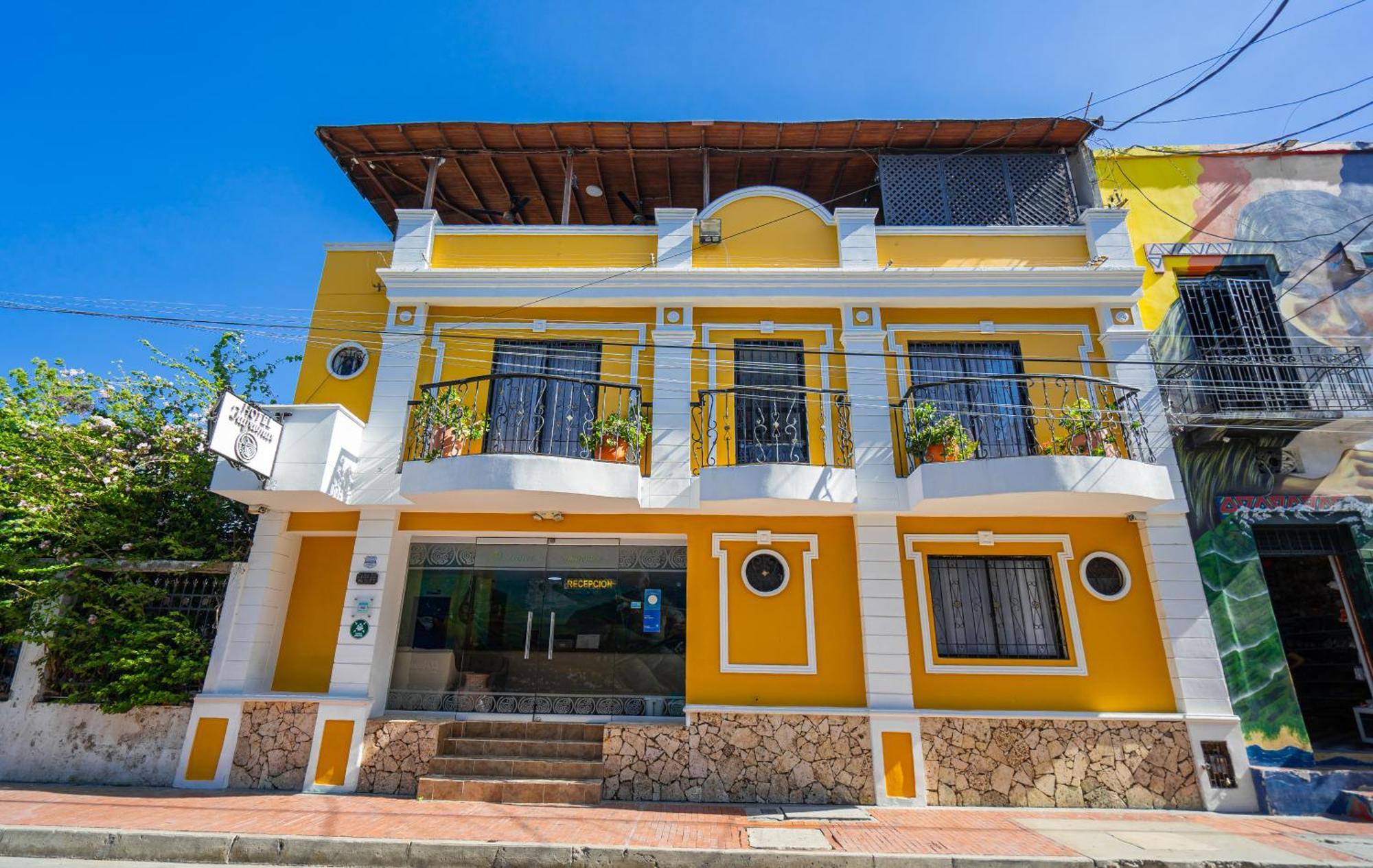 Hotel Tayromar ซันตามาร์ตา ภายนอก รูปภาพ